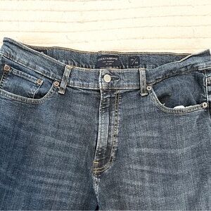 Lucky Brand 410 Athletic Slim Jeans